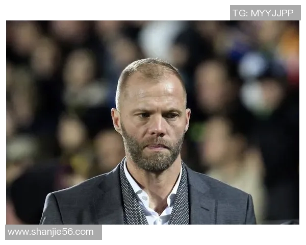 十年前足球球星排名回顾：那些曾引领时代的传奇人物和他们的辉煌时刻